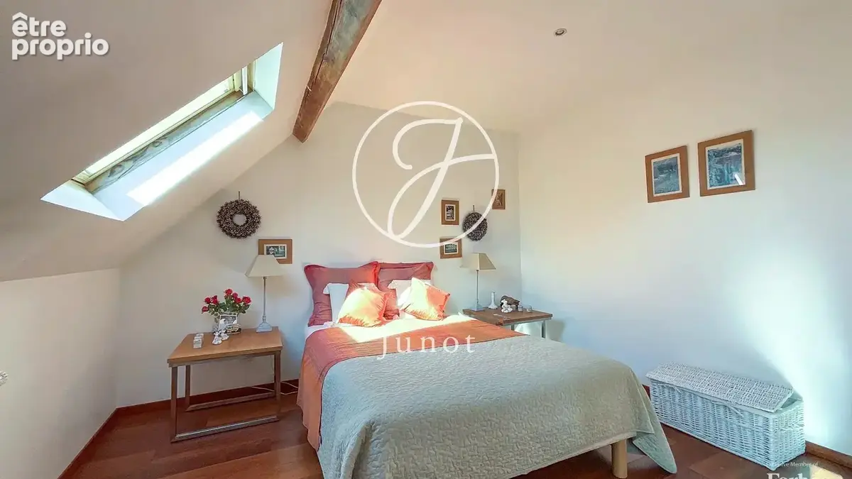 Lys Lez Lannoy – Maison semi mitoyenne -  5 pièces -150m² – 4 chambres - Jardin - Garage - photo 5