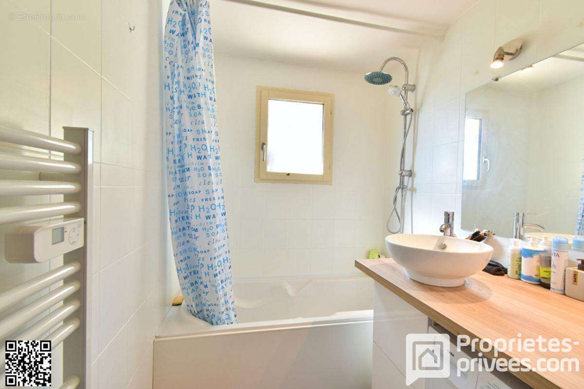 Maison à DAMPIERRE-EN-GRACAY