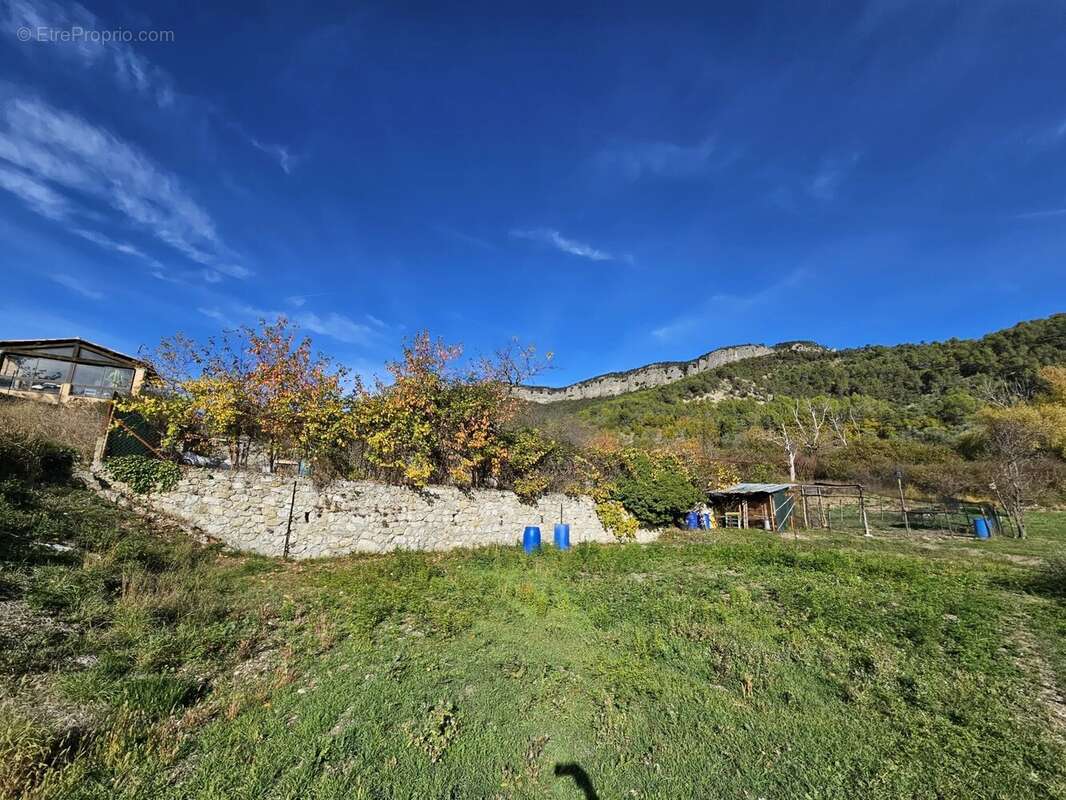 Terrain à CUEBRIS