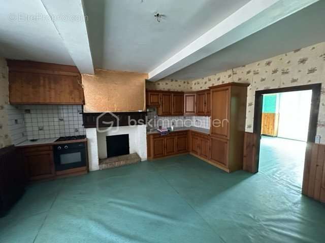 Appartement à ETEIGNIERES