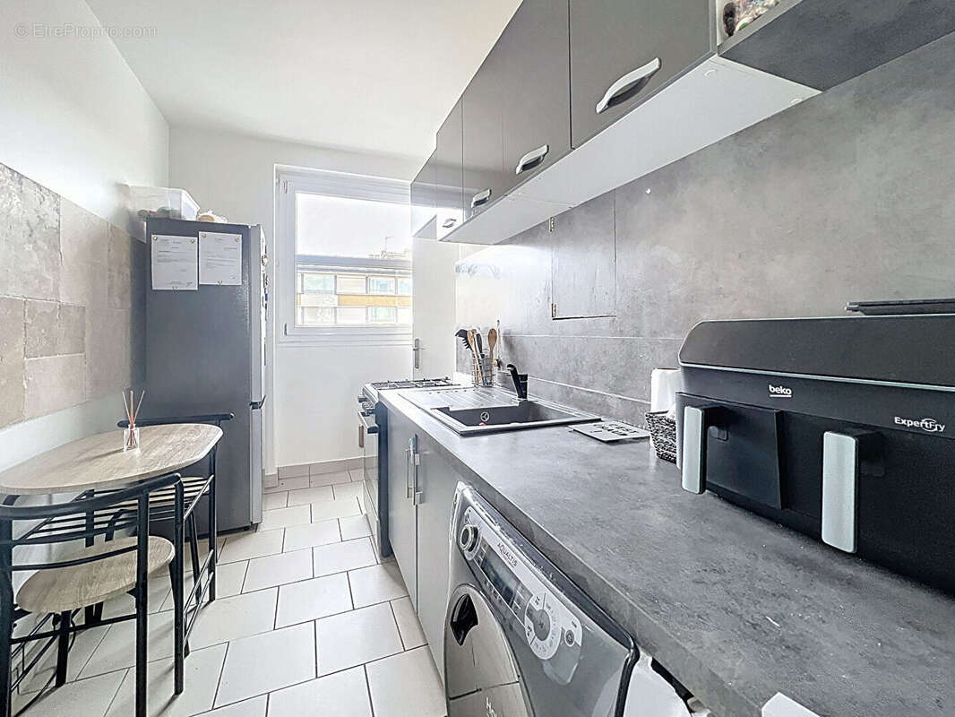 Appartement à SURESNES