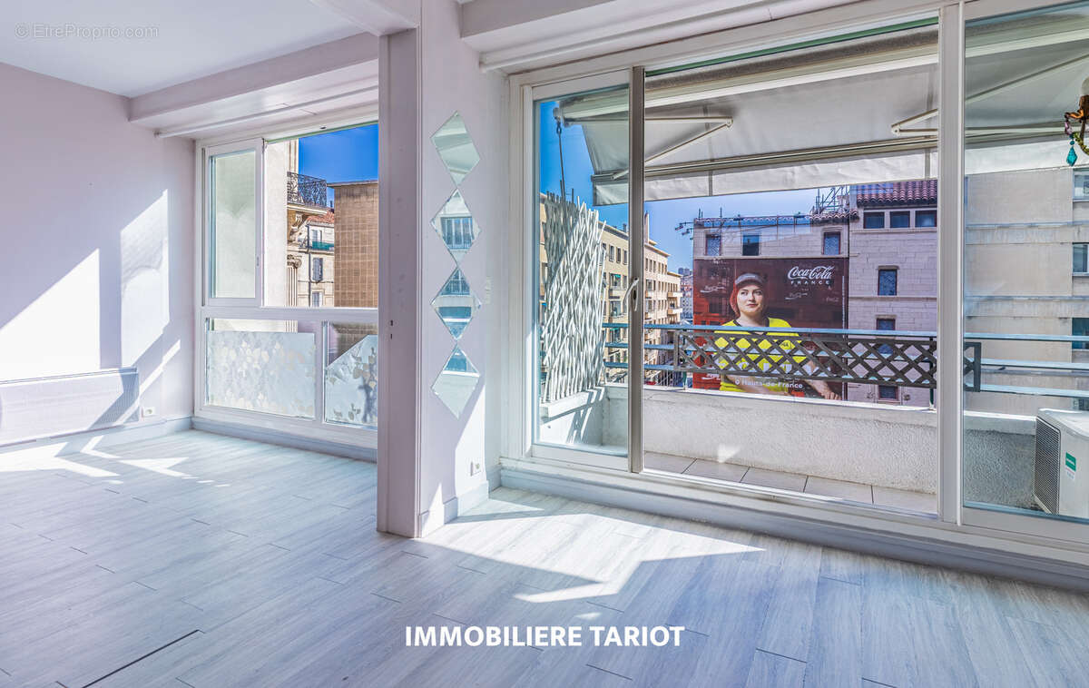 Appartement à MARSEILLE-2E