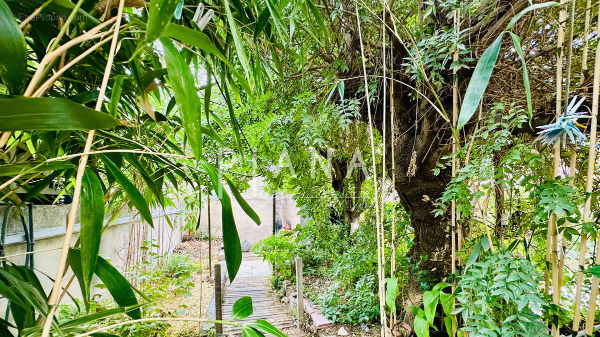 Maison à MARSEILLE-13E