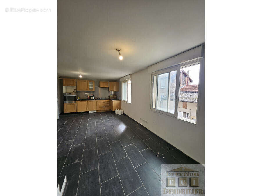 Appartement à LA COTE-SAINT-ANDRE