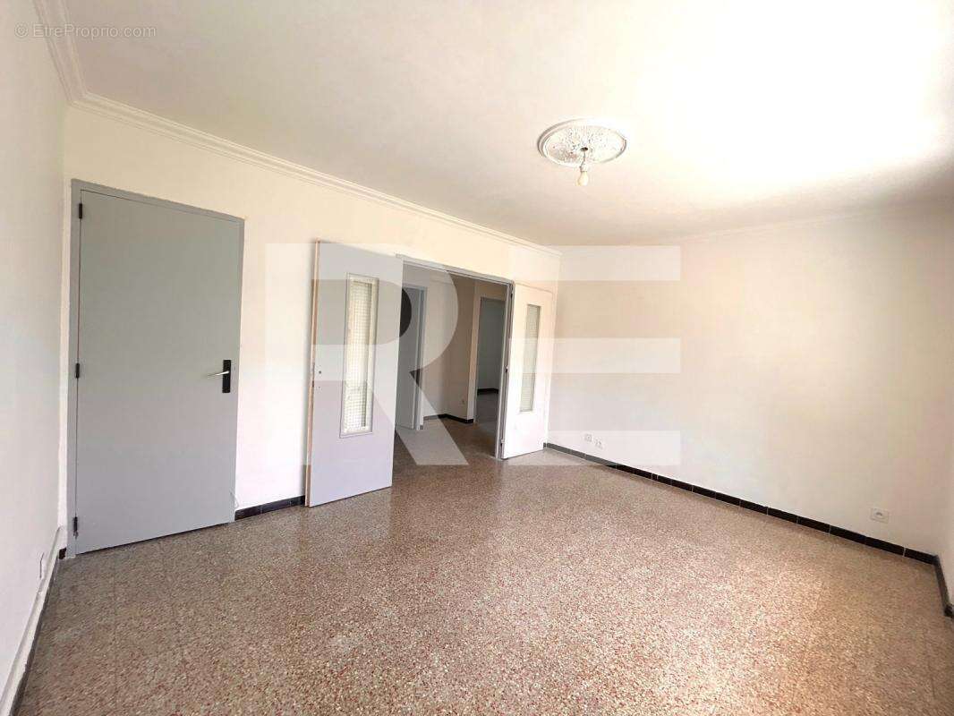 Appartement à NIMES
