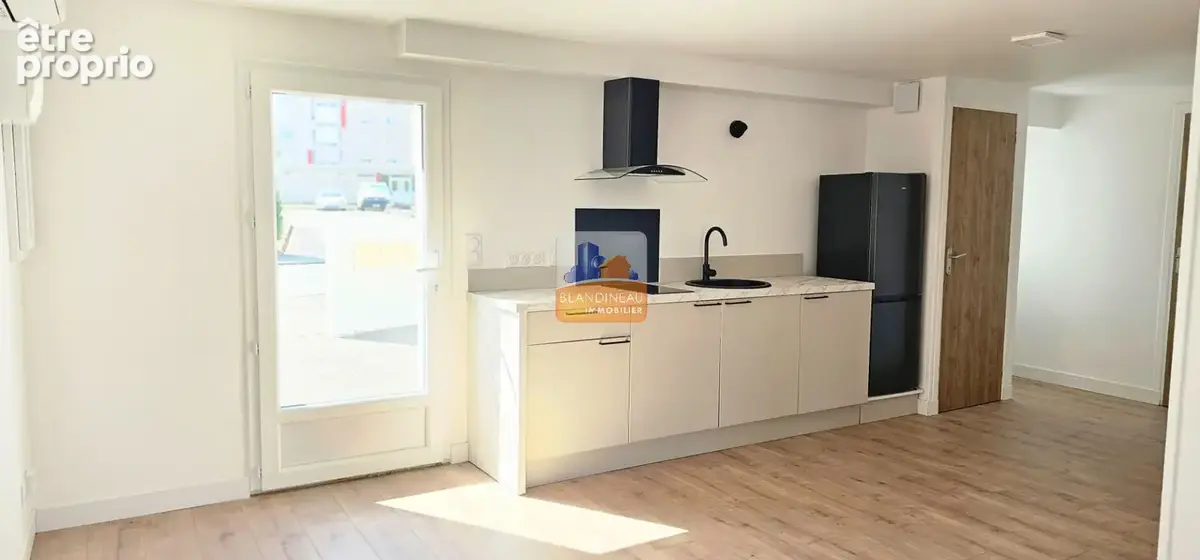 Rezé  rare ! t2 47,20 m² - jardin privatif 80 m² - parking - photo 3