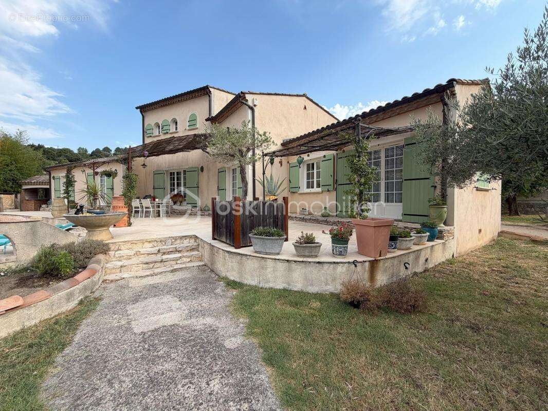 Maison à SAINT-MARTIN-DE-VALGALGUES