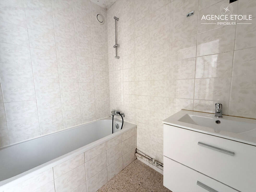 Appartement à MARSEILLE-12E