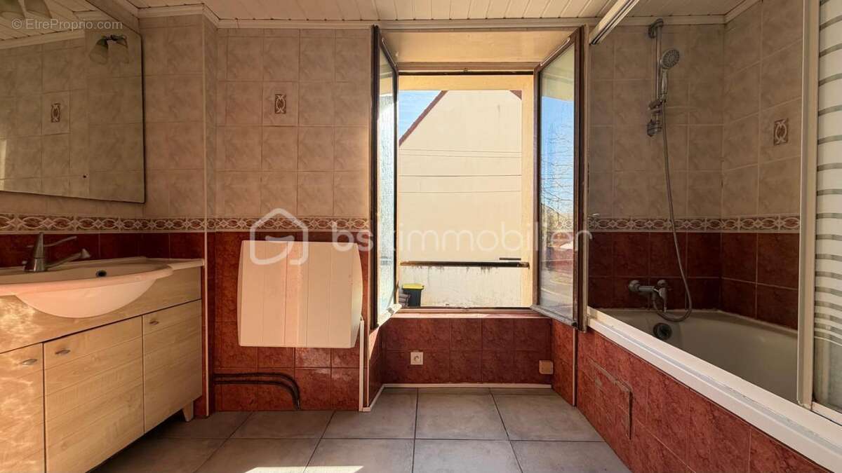 Maison à NANTEUIL-LES-MEAUX