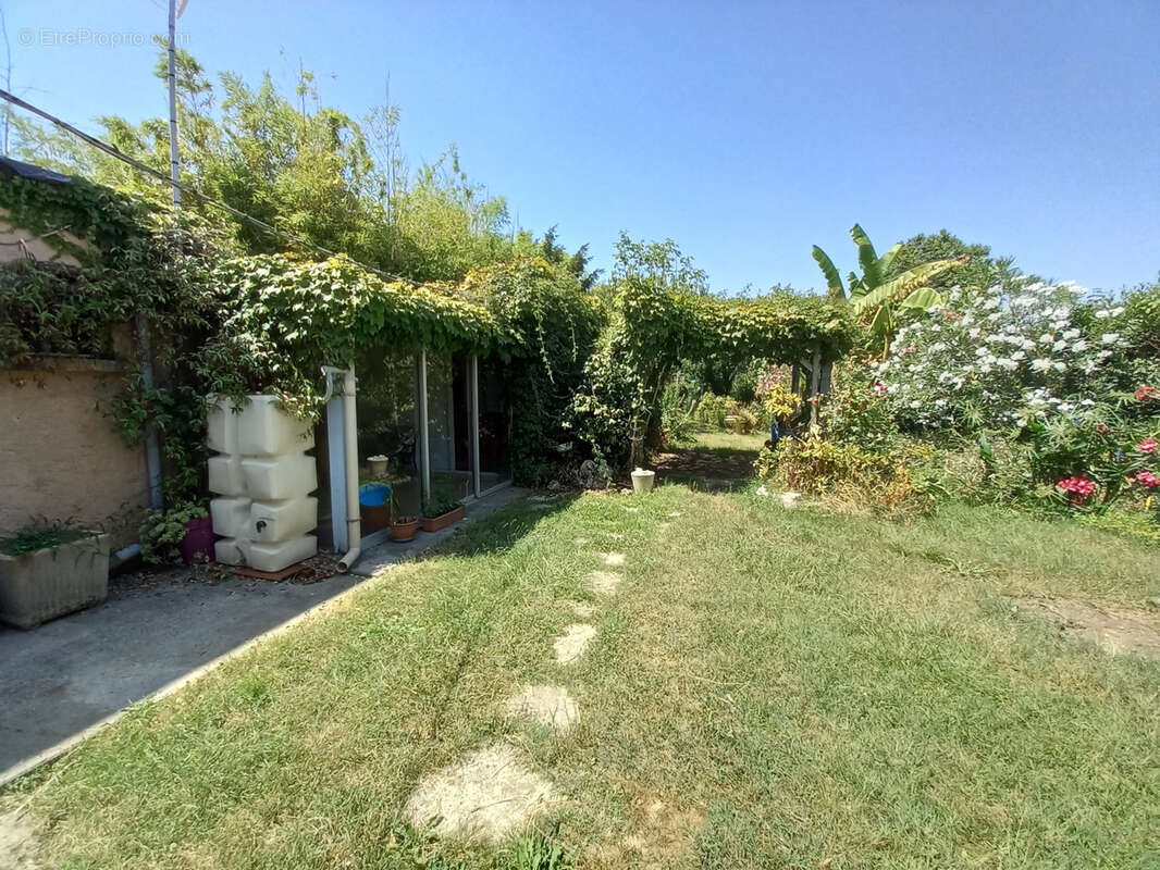 Maison à L&#039;ISLE-JOURDAIN