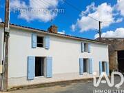 Photo 1 - Maison à CHAILLEVETTE