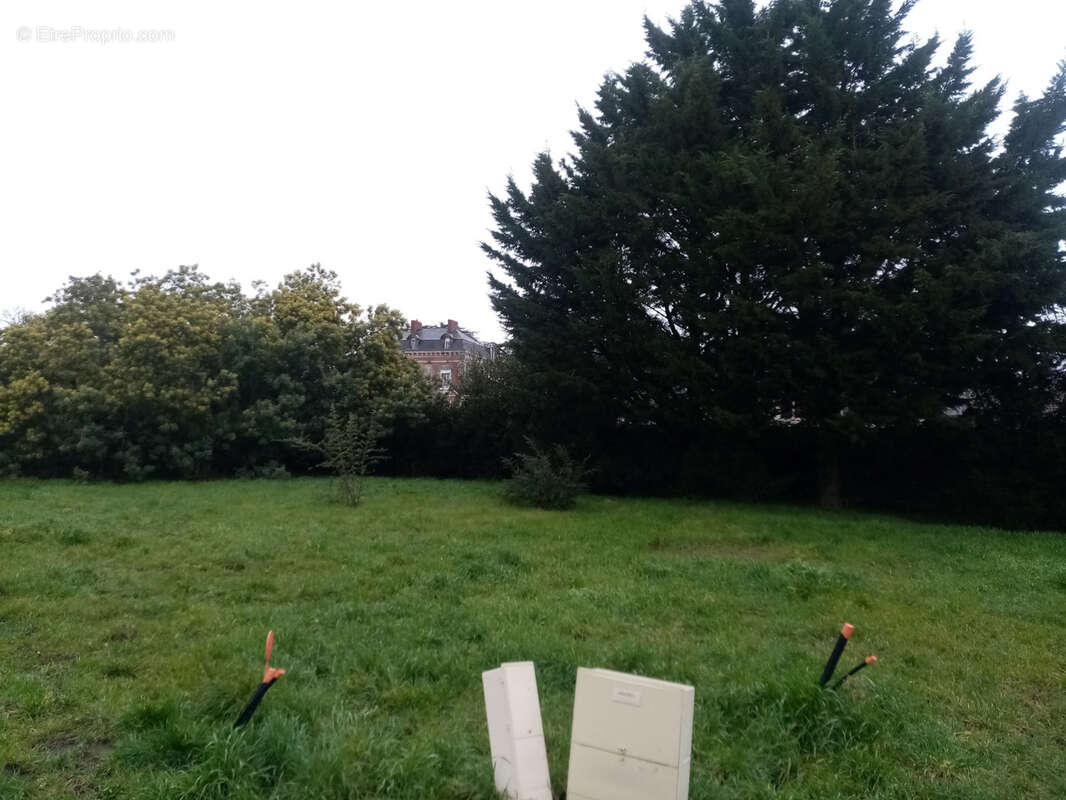 RARE, terrain à bâtir proche des commodités !!! - photo 3