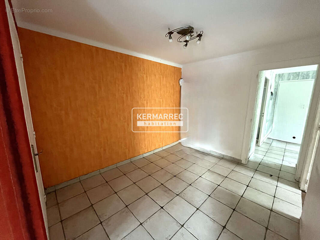 Maison à SAINT-MALO-DE-GUERSAC