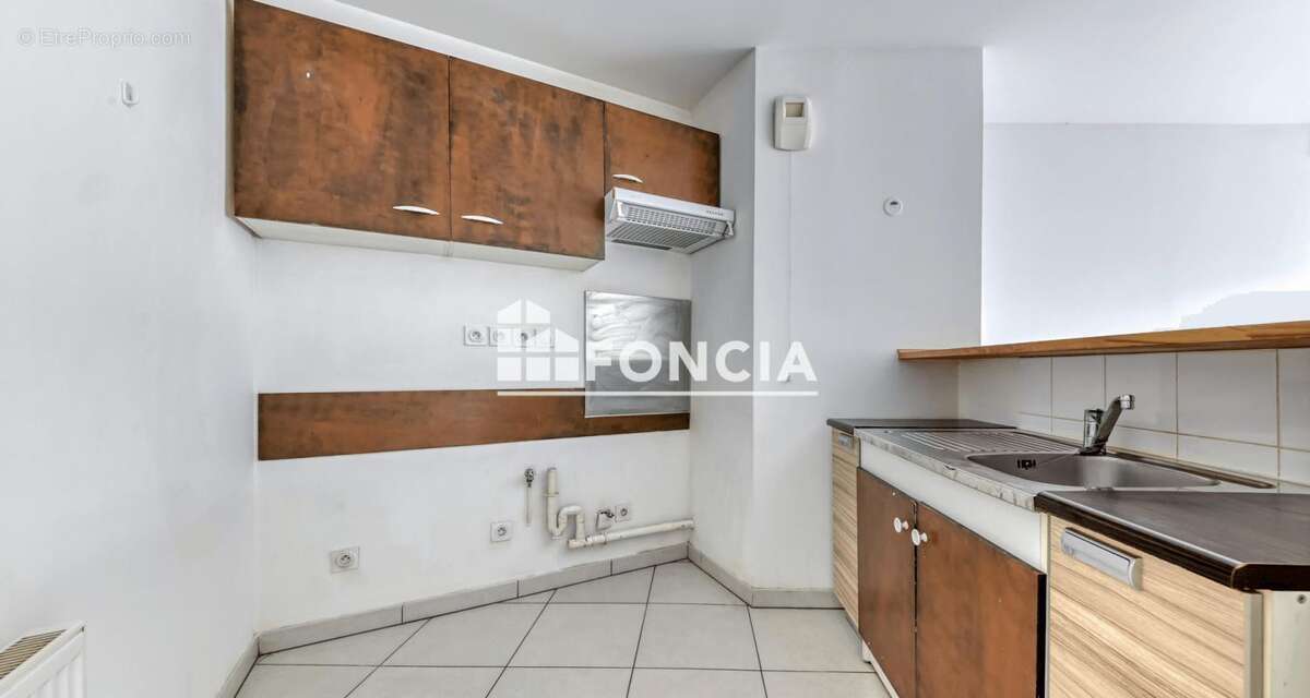 Appartement à TASSIN-LA-DEMI-LUNE