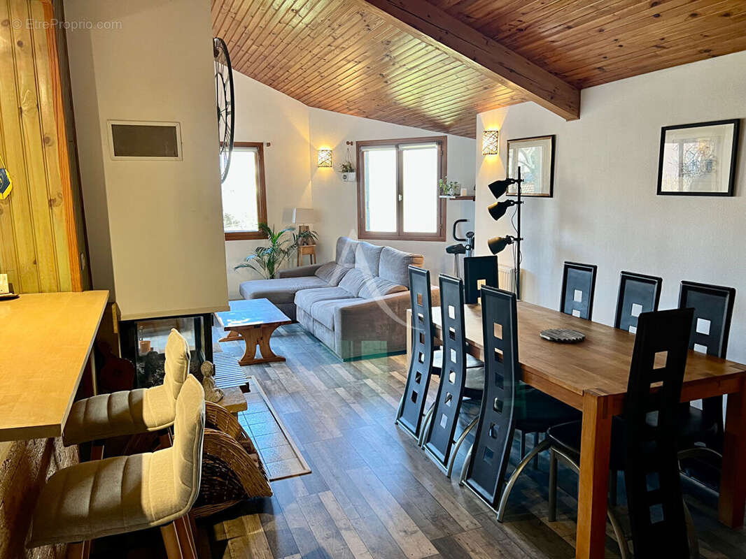 Maison à CLERMONT-FERRAND