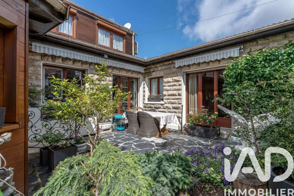 Photo 2 - Maison à CHAMPIGNY-SUR-MARNE