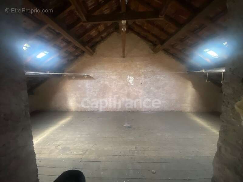 Appartement à LUXEUIL-LES-BAINS