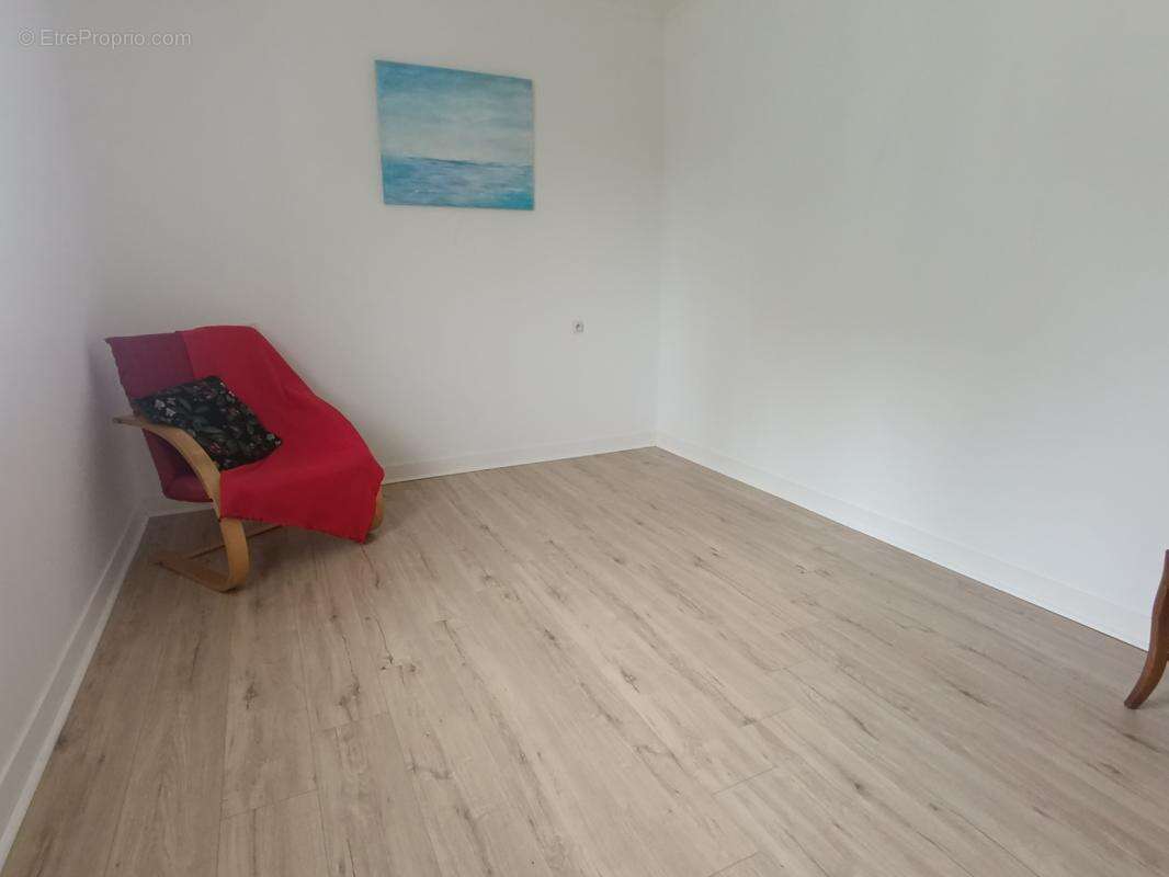 Appartement à LOUE