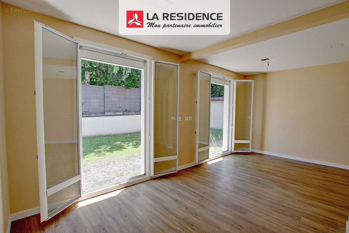 Maison 163 m² à Chevreuse  - photo 3