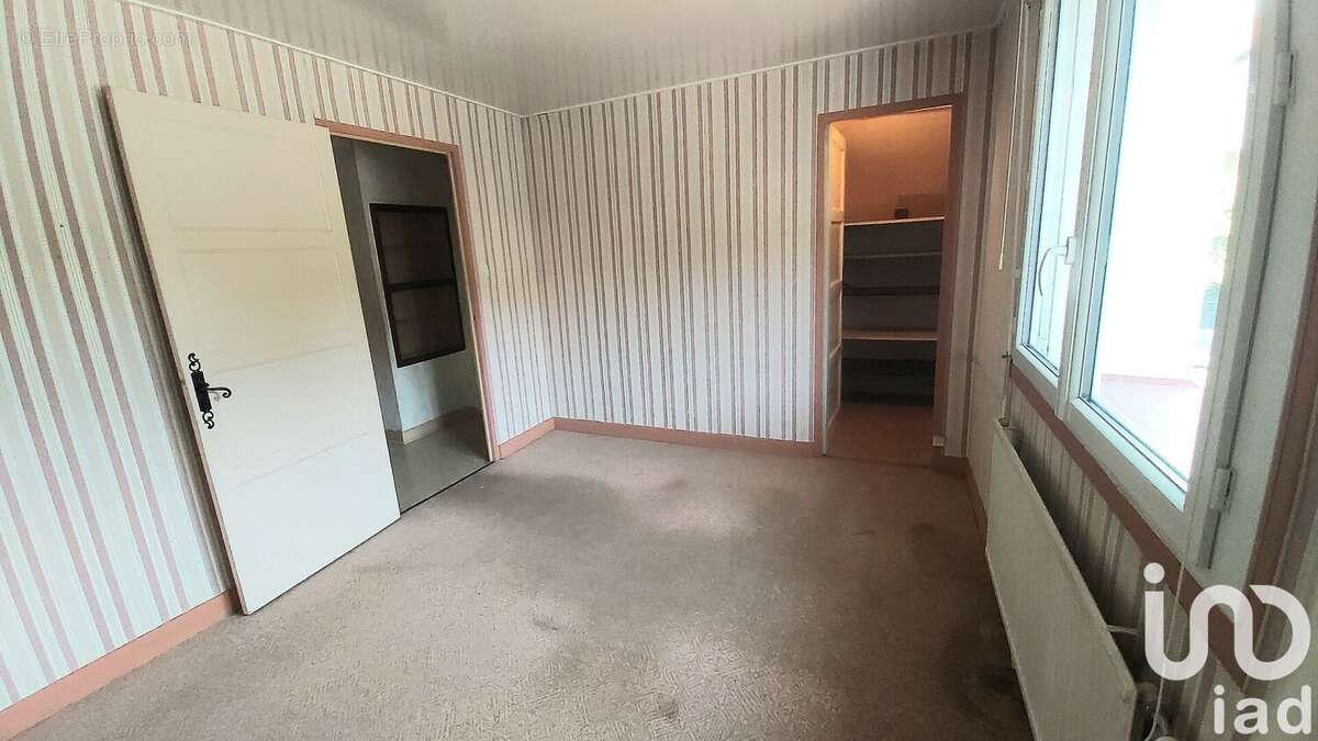 Photo 9 - Maison à SAINT-MARTIN-LA-PLAINE