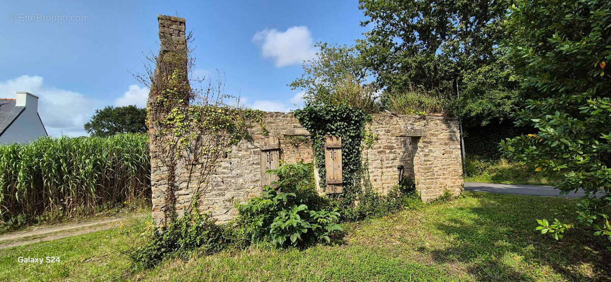 Terrain à LA FORET-FOUESNANT