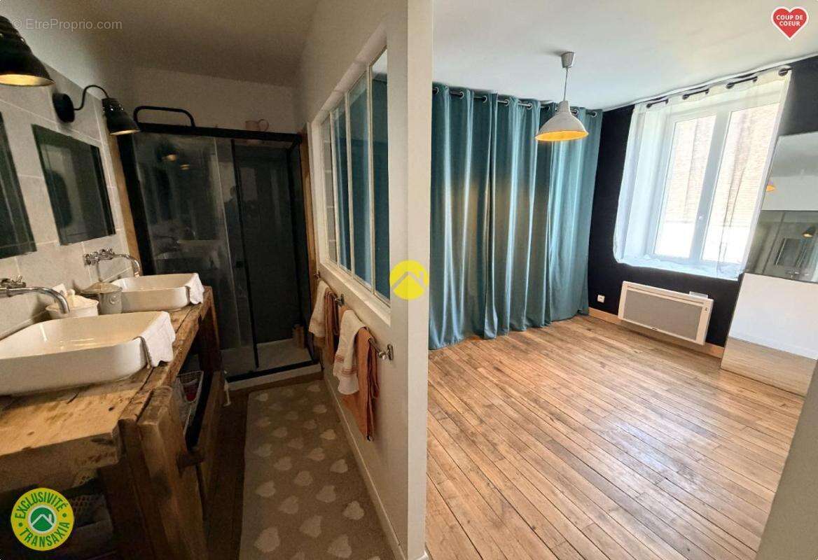 Maison à CHATEAUNEUF-SUR-CHER