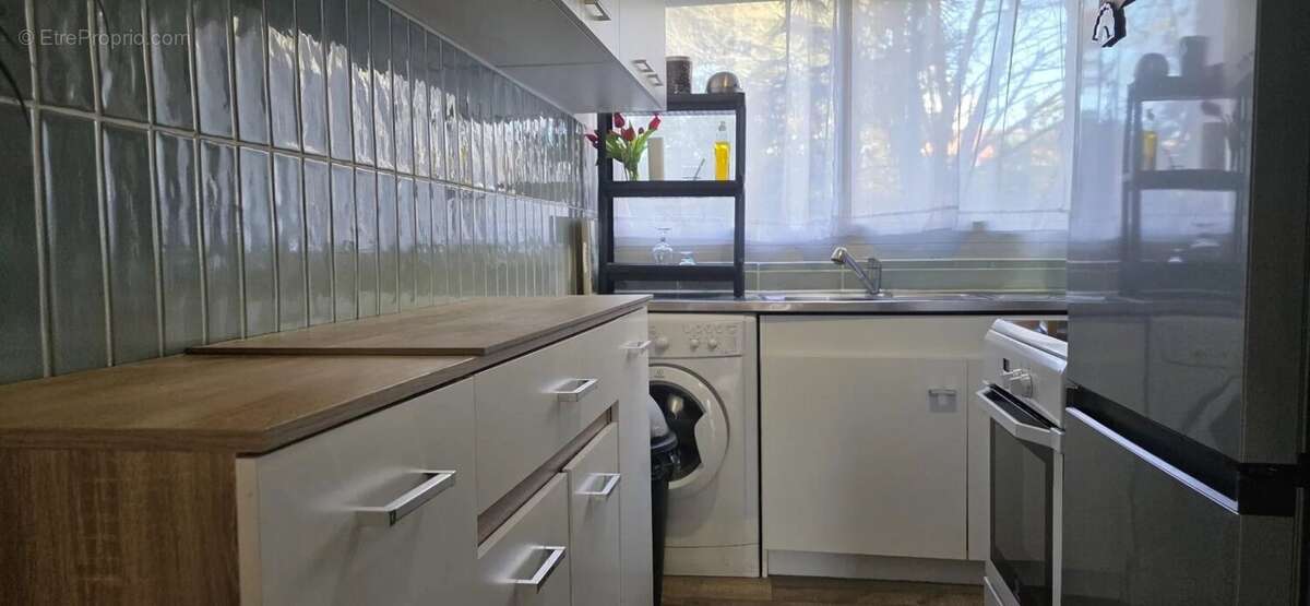 A vendre dax centre grand t2 bis + balcon - photo 4