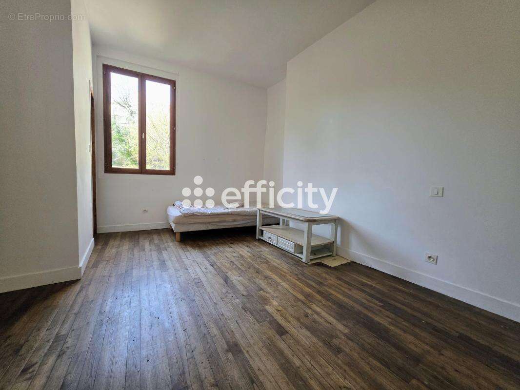Appartement à NONTRON