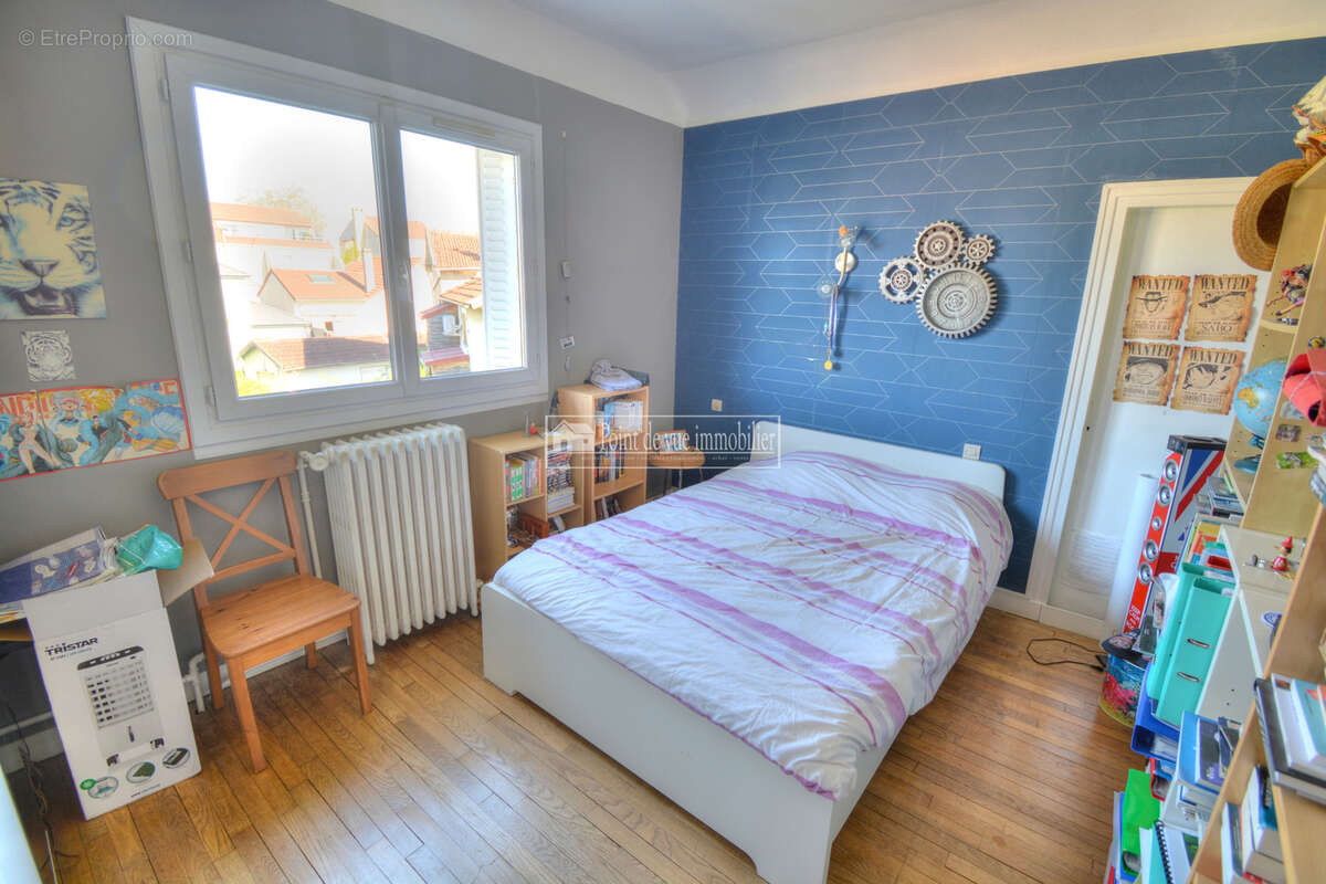 Maison à SAVIGNY-SUR-ORGE