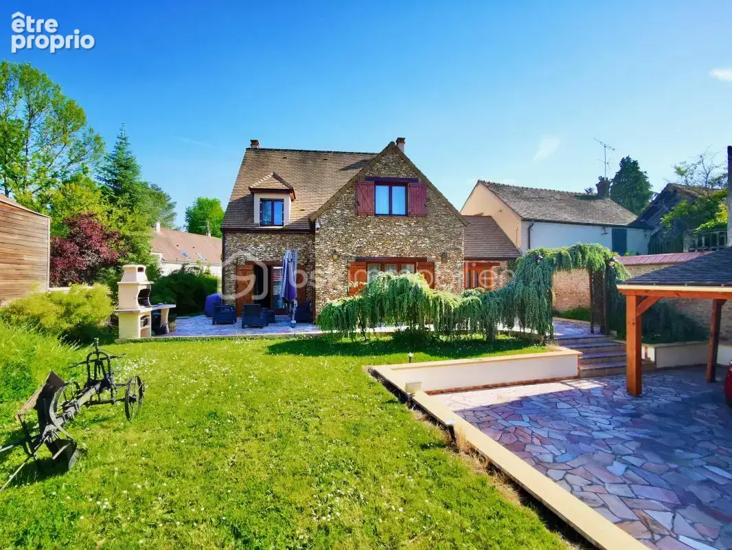 Belle maison 4 ch jardin clos, 2 terrasses au calme ! - photo 9