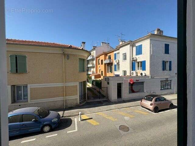 Commerce à CAGNES-SUR-MER