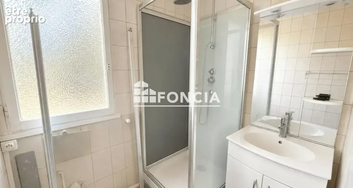 À VENDRE - NEUVILLE-SUR-SAÔNE – T3 de 57 m² avec deux balcons - photo 7
