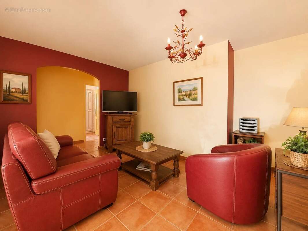 Villa en 2 logements 3 chambres au calme, secteur recherché - photo 7