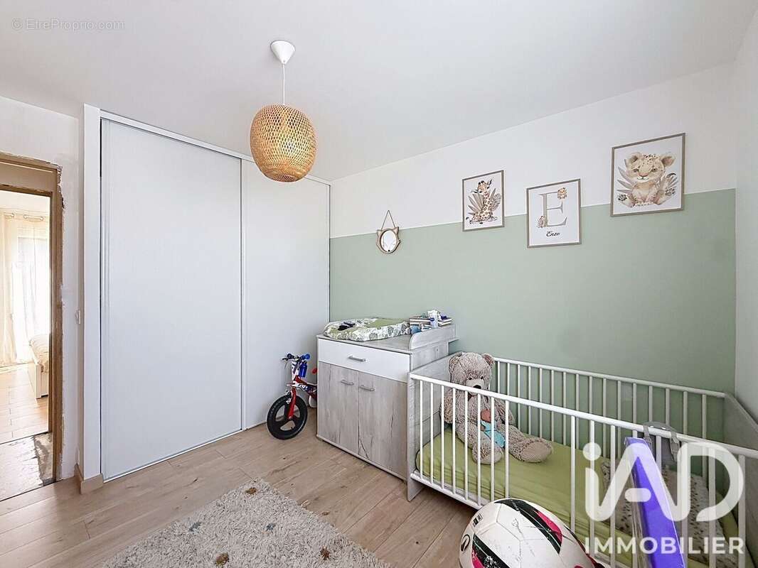 Maison 91 m² à Montlhery  - photo 8