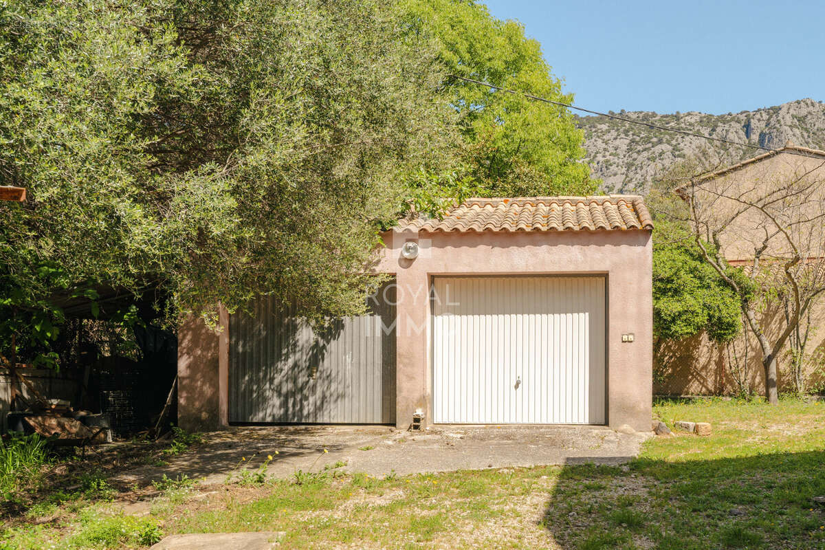 Maison à LA VALETTE-DU-VAR