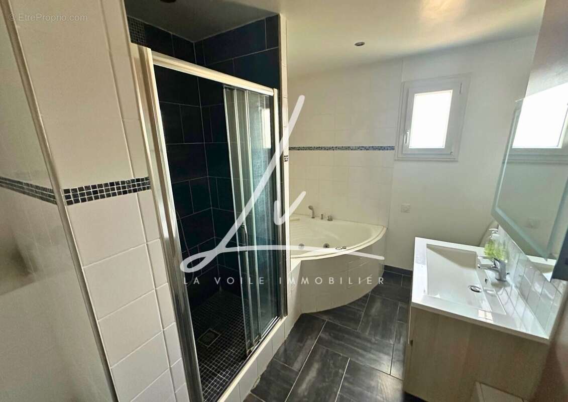 Maison à HEROUVILLE-SAINT-CLAIR