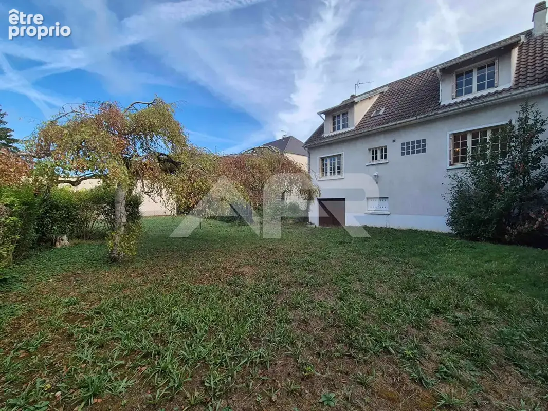 Maison Chatou 8 pièce(s) 153 m2 - Jardin, sous-sol total - photo 3