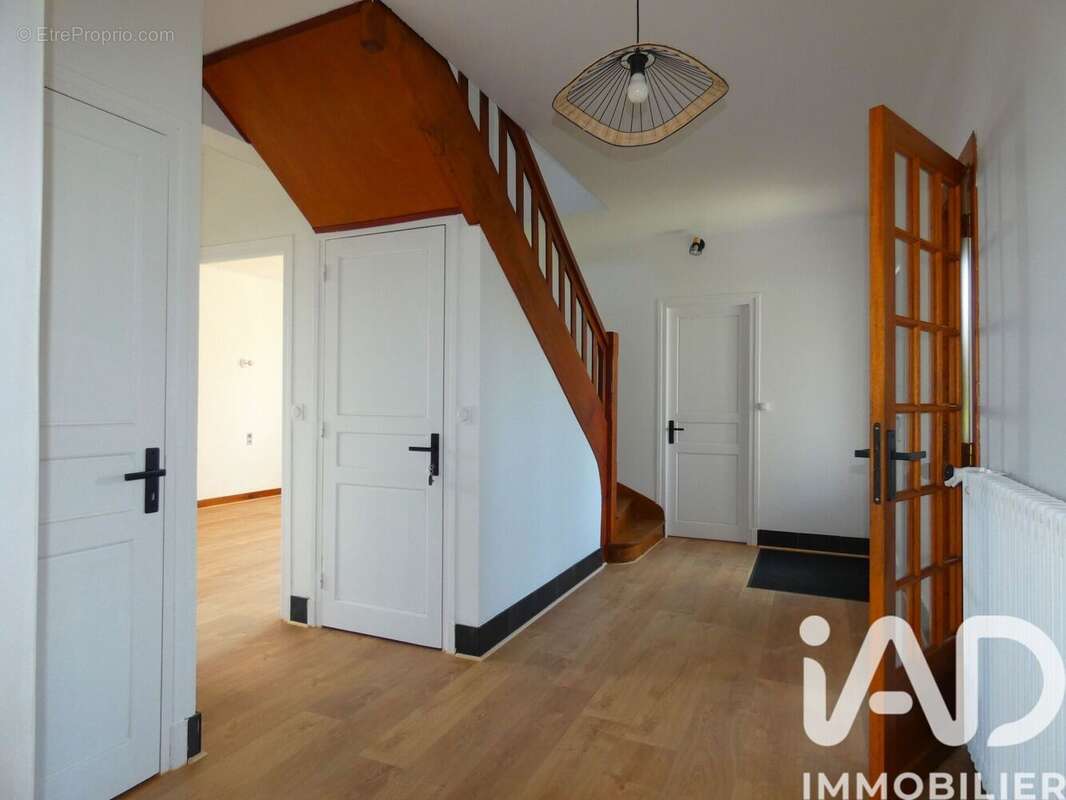 Photo 2 - Maison à TRELEVERN