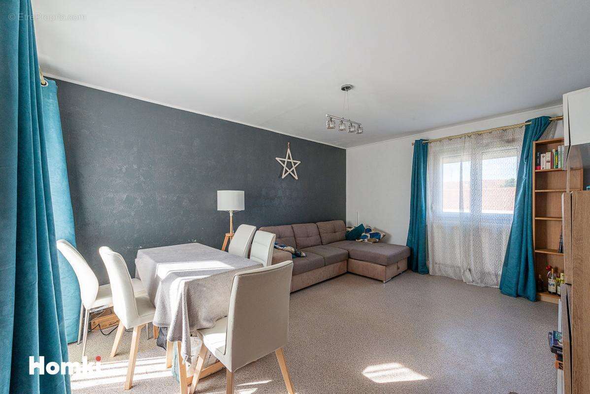 Appartement à PETITE-FORET