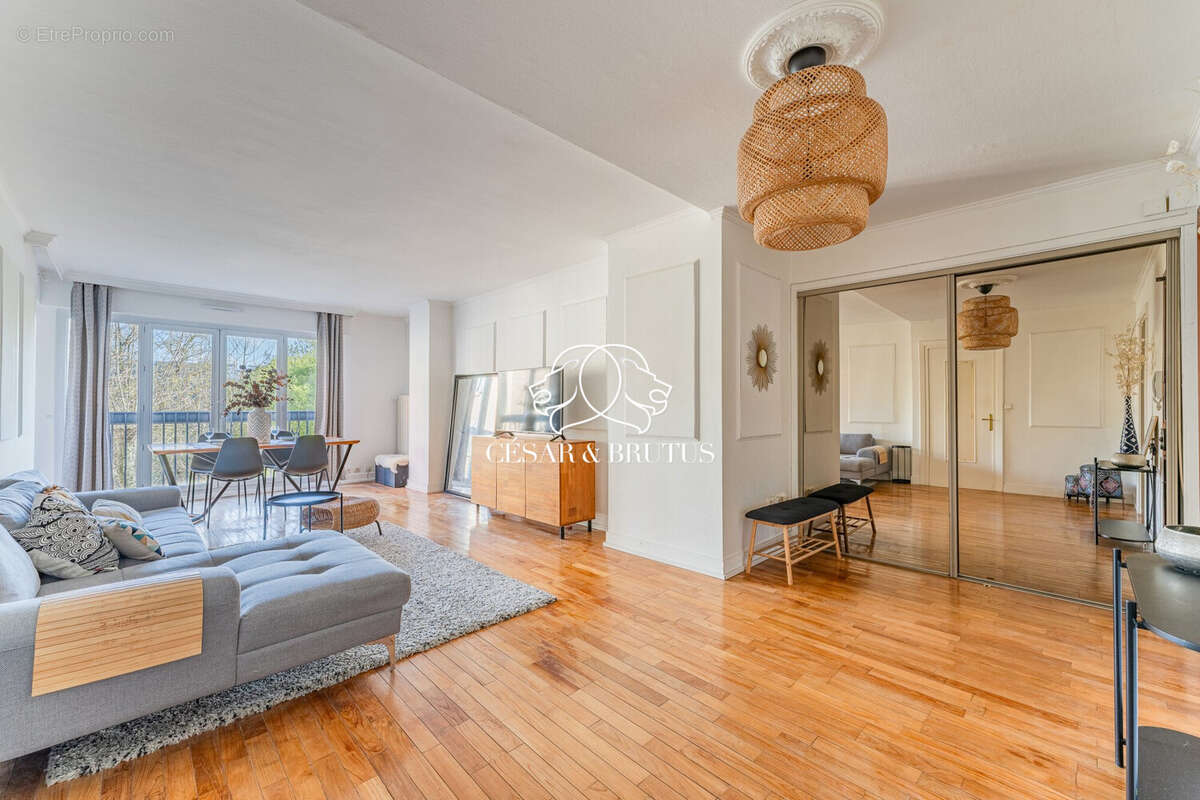 Appartement à CALUIRE-ET-CUIRE