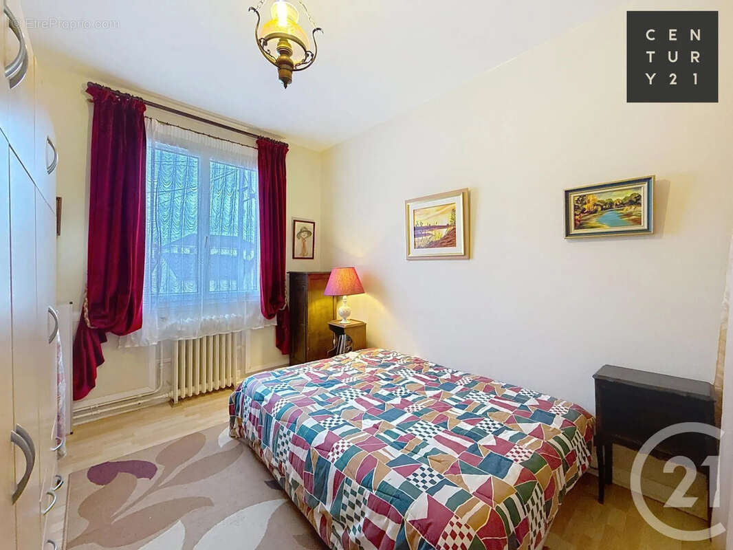 Maison à SAINT-ANDRE-LES-VERGERS