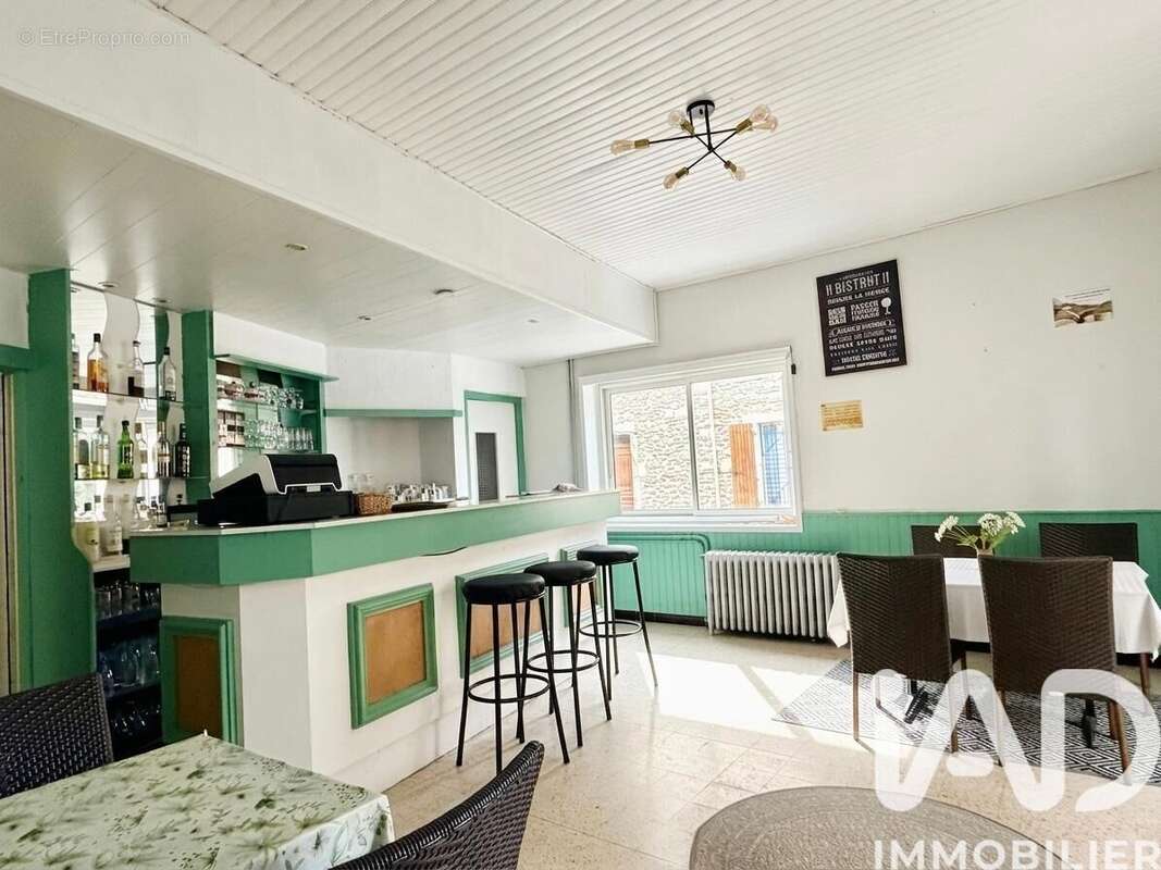 Photo 3 - Appartement à CHAROLS