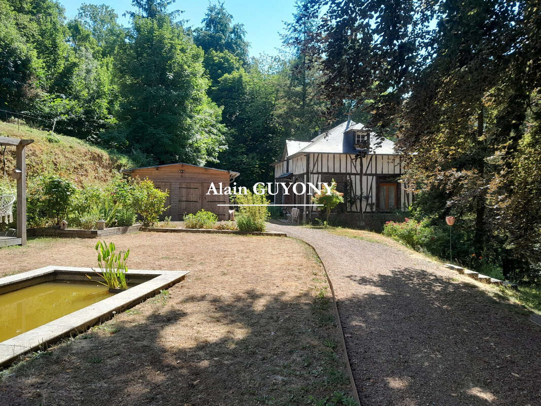Maison 310 m² à Pont-Audemer  - photo 7