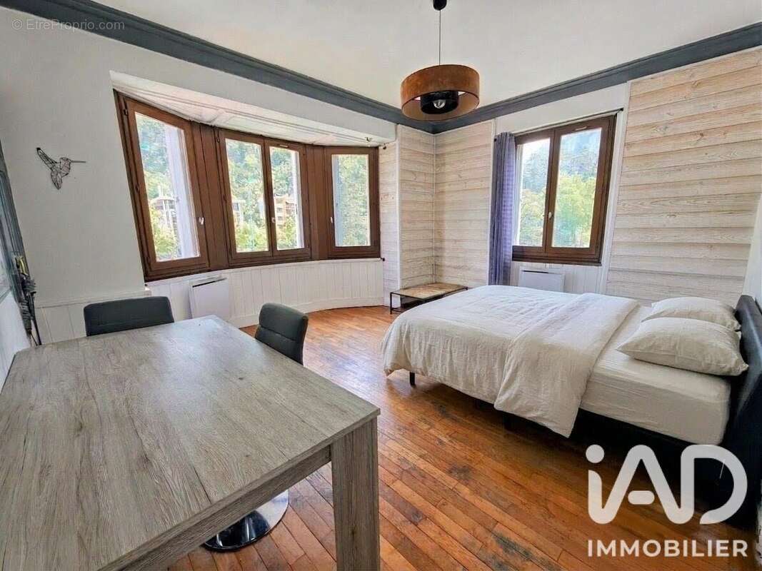 Appartement 63 m² à Cluses  - photo 3