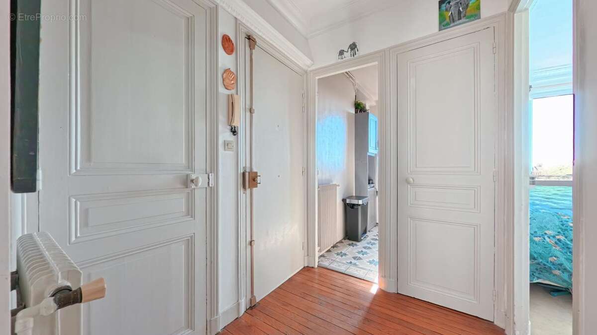 Appartement à SAINT-MAUR-DES-FOSSES