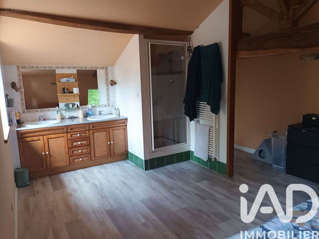 Photo 9 - Maison à CHICHE