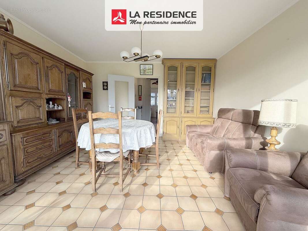 Appartement à VELIZY-VILLACOUBLAY