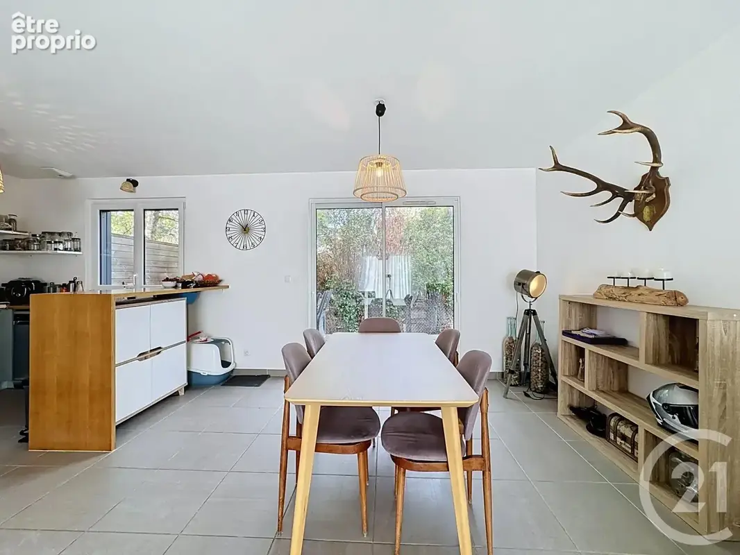 Maison 4 pièces 85 m² à vendre à La Ferte-Saint-Aubin (45240) - photo 2