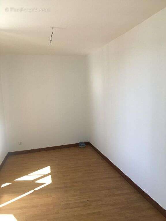 Appartement à COULOMMIERS