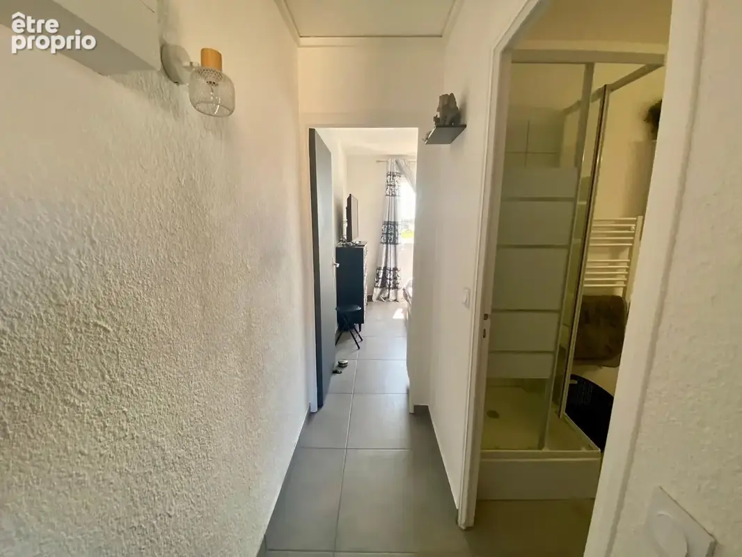 Le Barcarès   Résidence Nautica  Appartement T2 avec vue sur le lac marin et le Canigou - photo 12